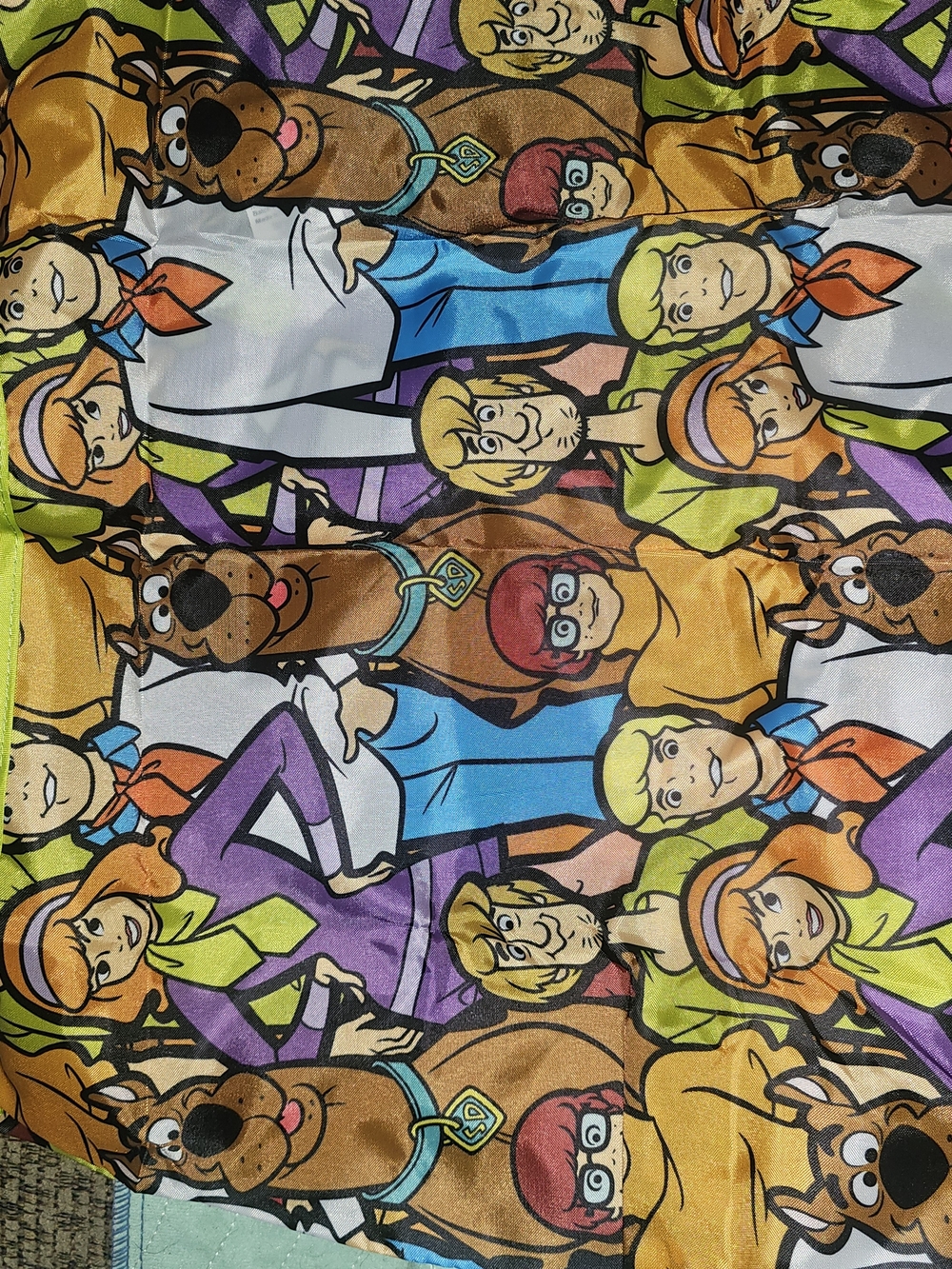 Scooby-Doo Patterned Tote Bag in Multicolor